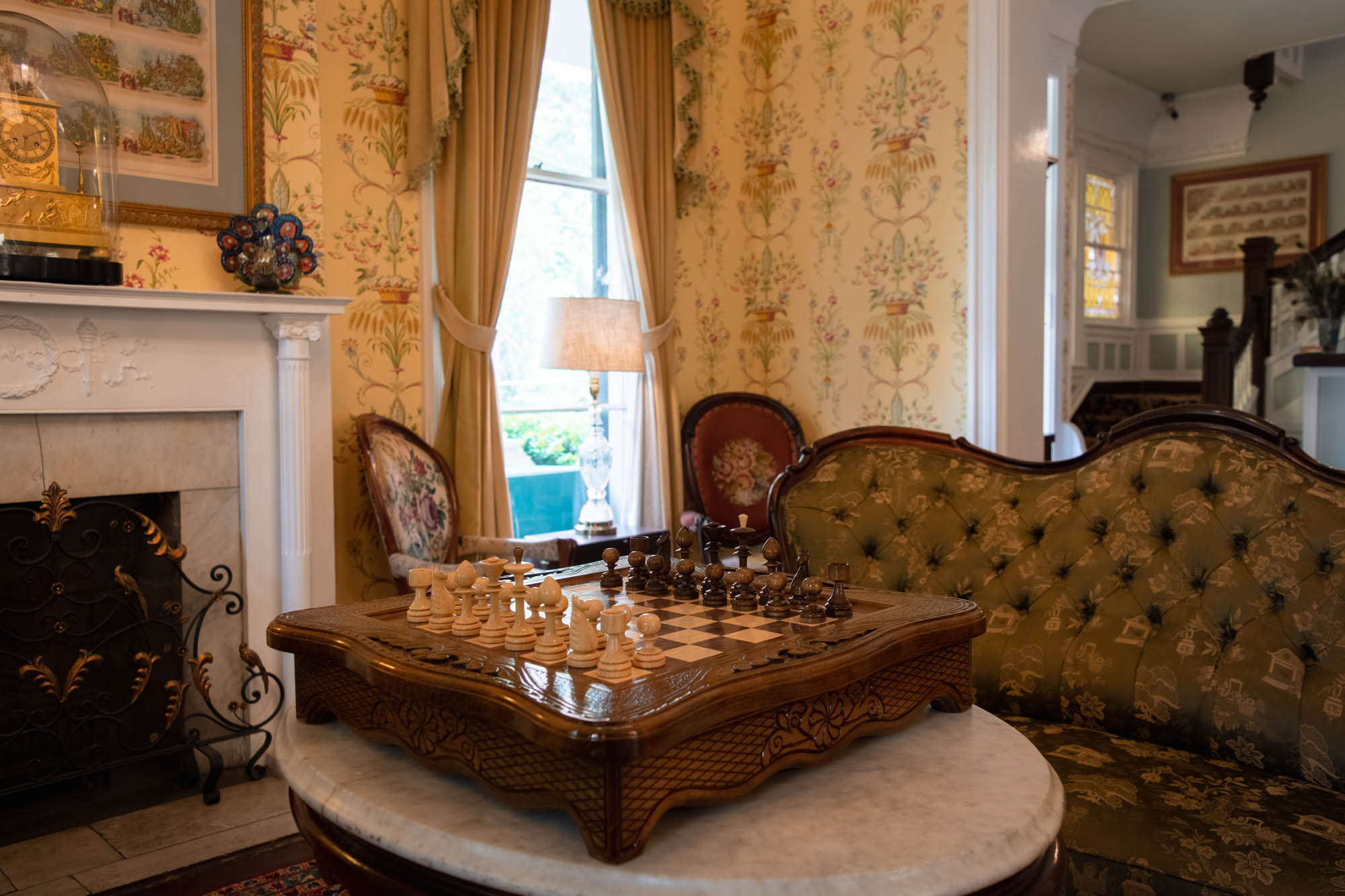 Chess board in front room at a hotel in New Orleans